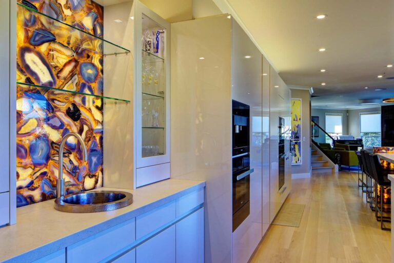 Image of a kitchen remodeling